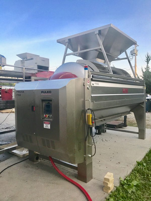 Puleo bladder press with hopper